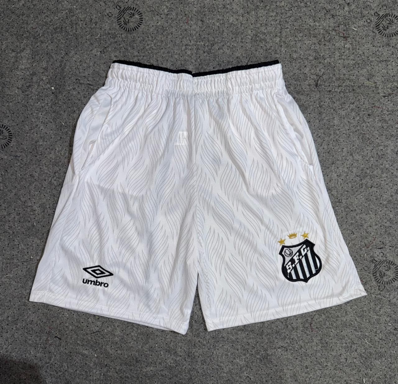 Short Santos